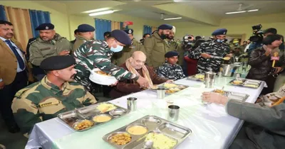 soldiers  food  ಯುದ್ಧ ಸಮಯದಲ್ಲಿ ಯೋಧರ ಆಹಾರ ಕ್ರಮ ಹೇಗಿರುತ್ತೆ  ಏನೆಲ್ಲಾ ಸೇವಿಸುತ್ತಾರೆ ನಮ್ಮ ರಕ್ಷಕರು  